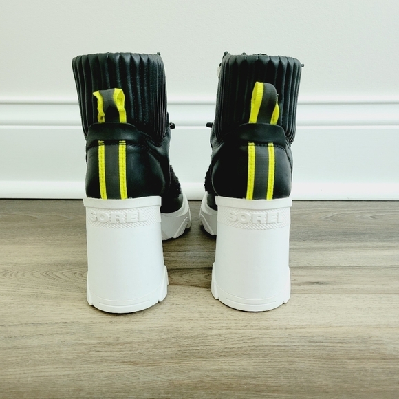 NEW Sorel Black Boots - Picture 4 of 7